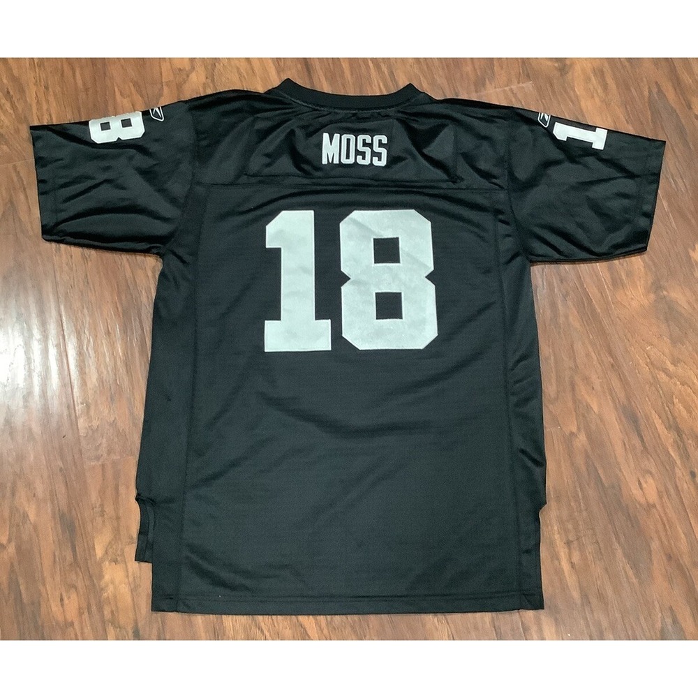 Vintage Reebok NFL Oakland Raiders Randy Moss #18 Jersey Size Youth XL (18-20).